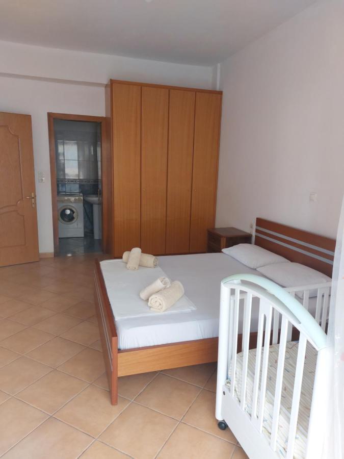 ساراندا Family Apartments المظهر الخارجي الصورة